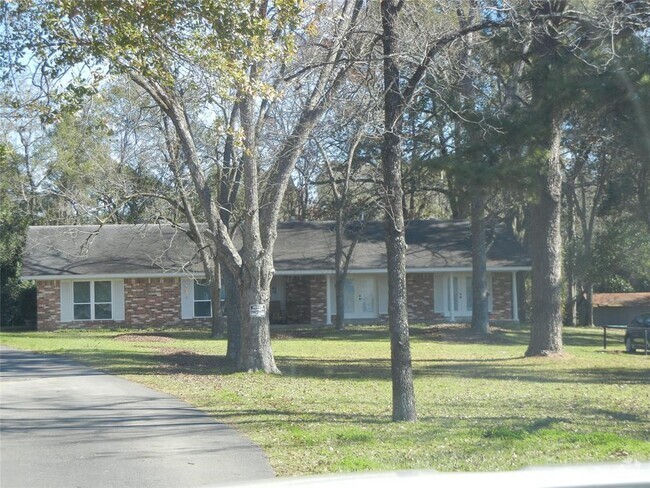 Building Photo - 1302 S Frazier St Rental