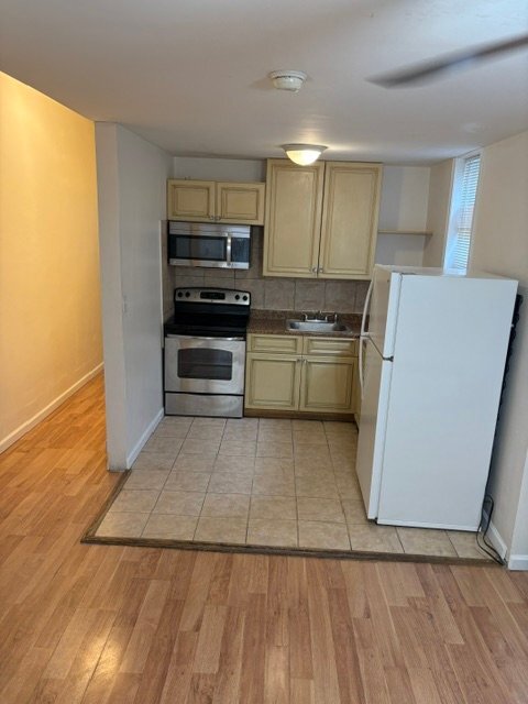 Photo - 1206 W Airdrie St Unit 2