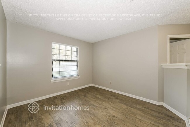 Photo - 1371 High Plains Dr W