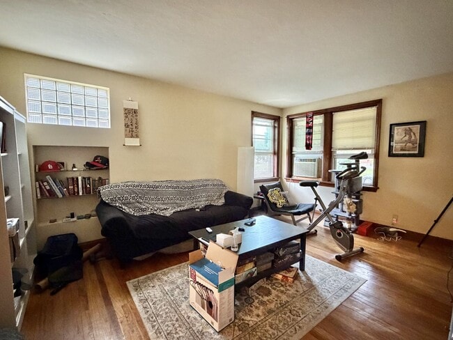 Photo - 5419-5421 Loughborough Ave Unit 5419 1st Flr