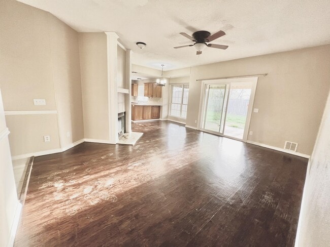 Photo - 5215 Northview Dr
