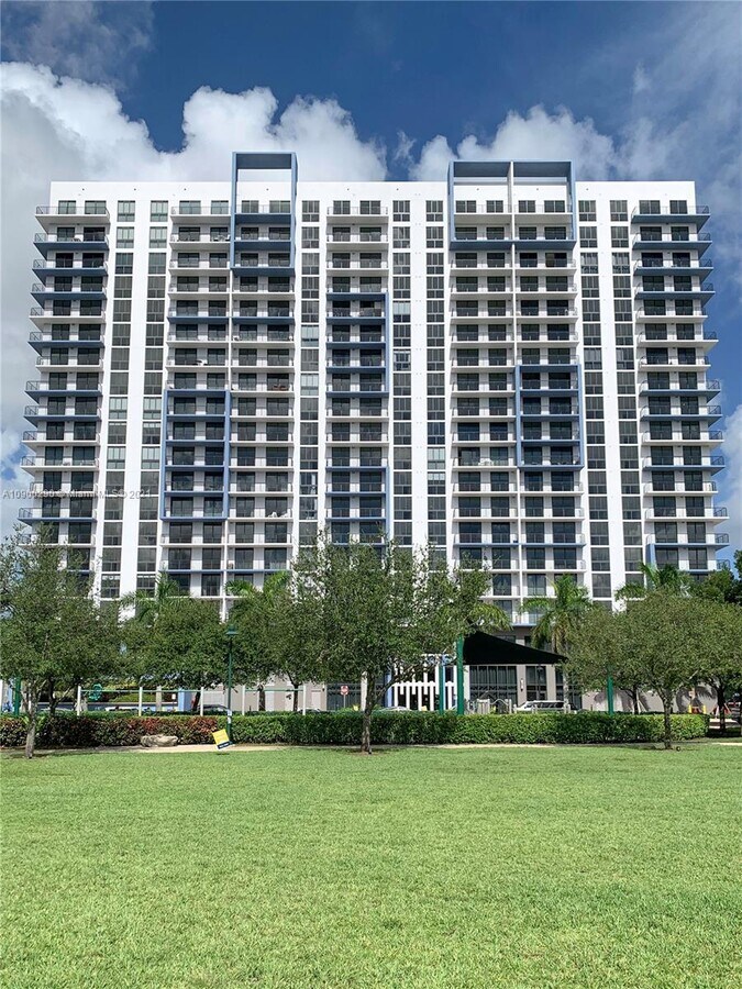 Photo - 5350 NW 84th Ave Condo Unit 1009