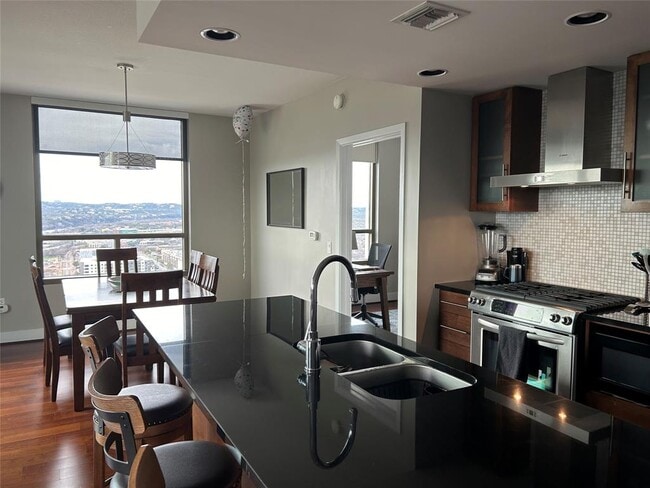 Photo - 300 Bowie St Unit 3003