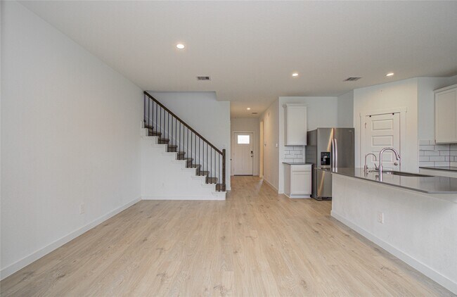 Photo - 3106 Langley Bnd Ln