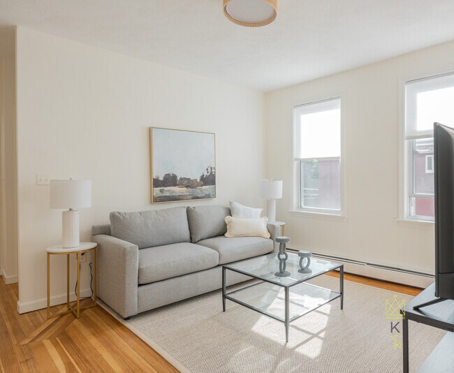 Photo - 34 White Pl Unidad 3 Rental