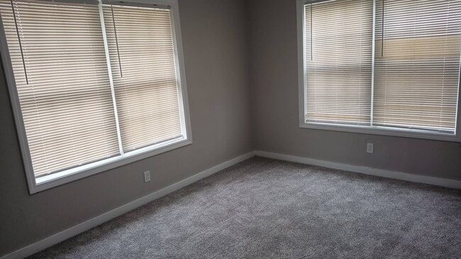 Photo - 5742 S Quincy Ave