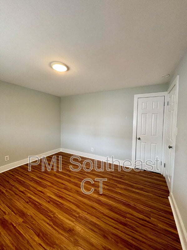 Photo - 41R Boston Post Rd Unit 1