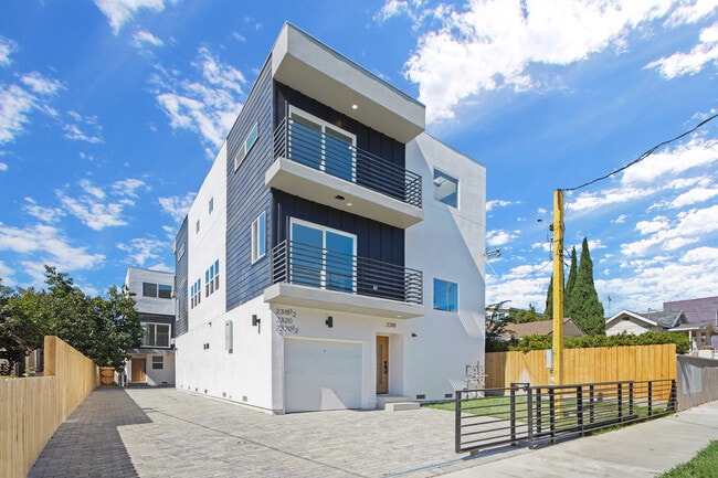 Photo - 2318 W 2nd St Unit 2320.5