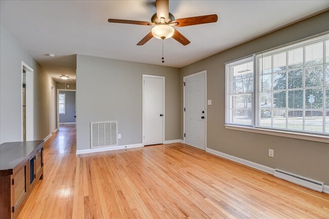 Photo - 1215 Glenwood Dr