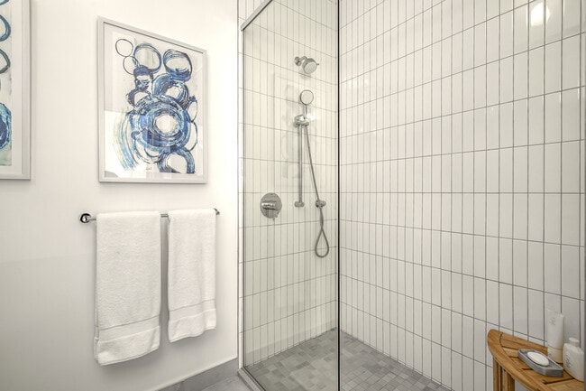 Frameless Showers