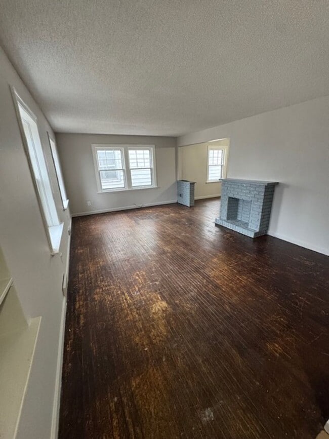 Photo - 3329 Robinwood Dr