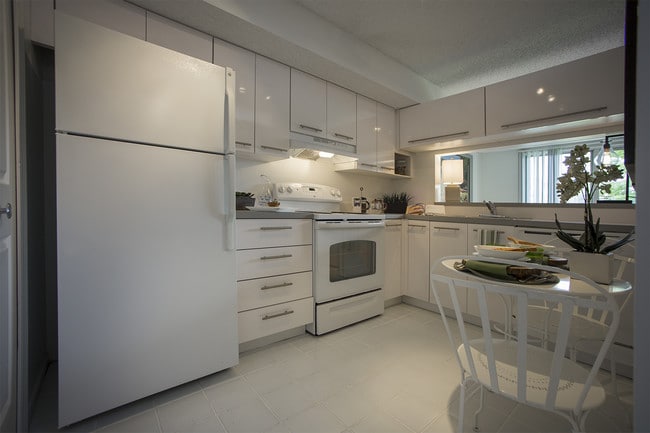 Briar Cove Apartments