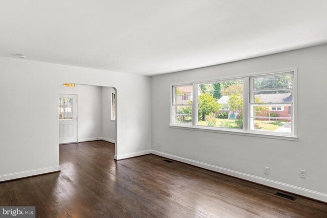 Photo - 5019 Leland Dr