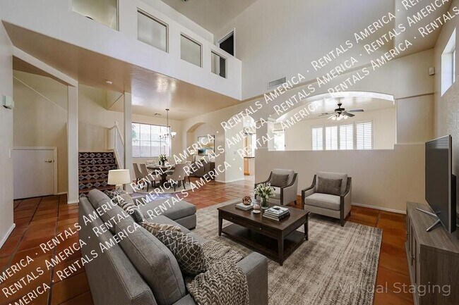 Photo - 528 W Mountain Sage Dr