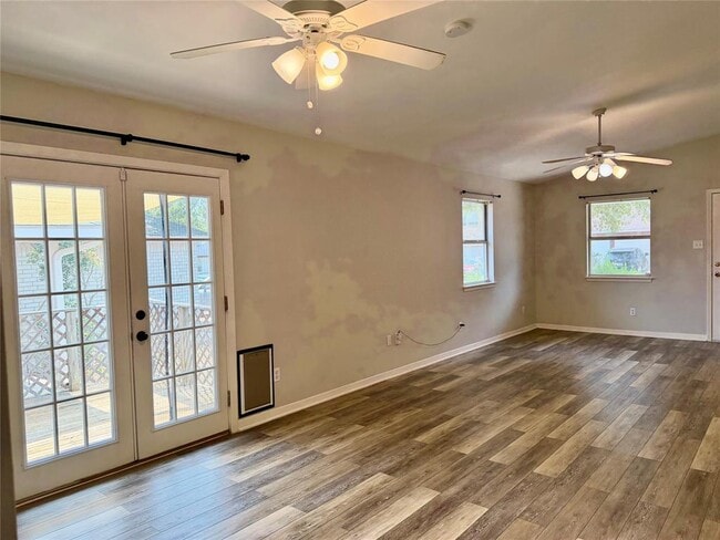 Photo - 8112 Willet Trail