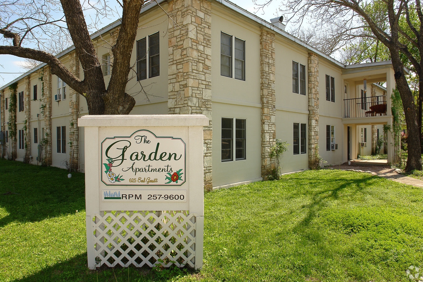 Photo - The Garden Apartments