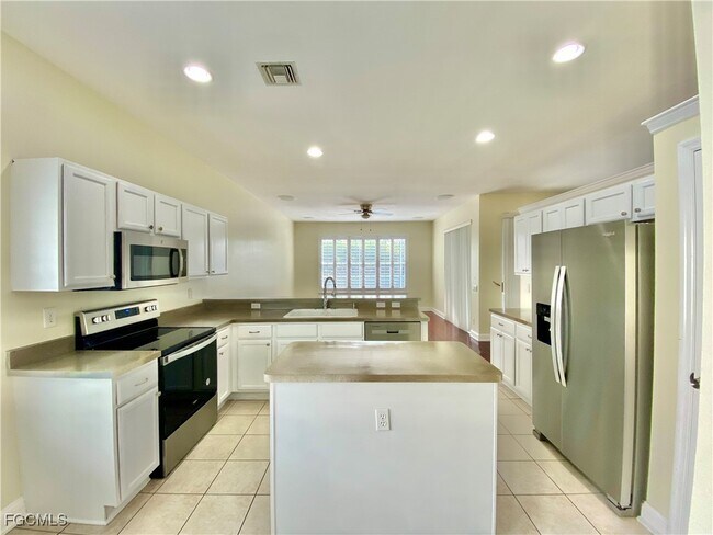 Building Photo - 13348 Bristol Park Way