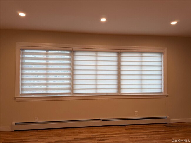 Photo - 106 Maple Blvd