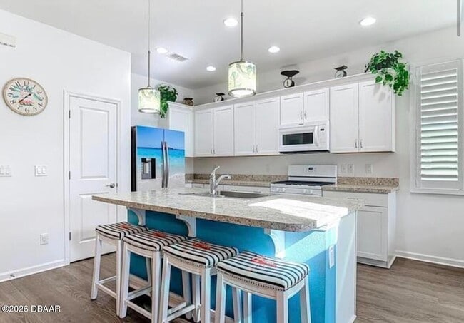 Photo - 430 Landshark Blvd