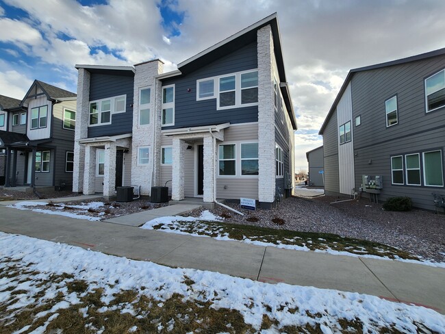 Photo - 1915 Zephyr Rd Townhome