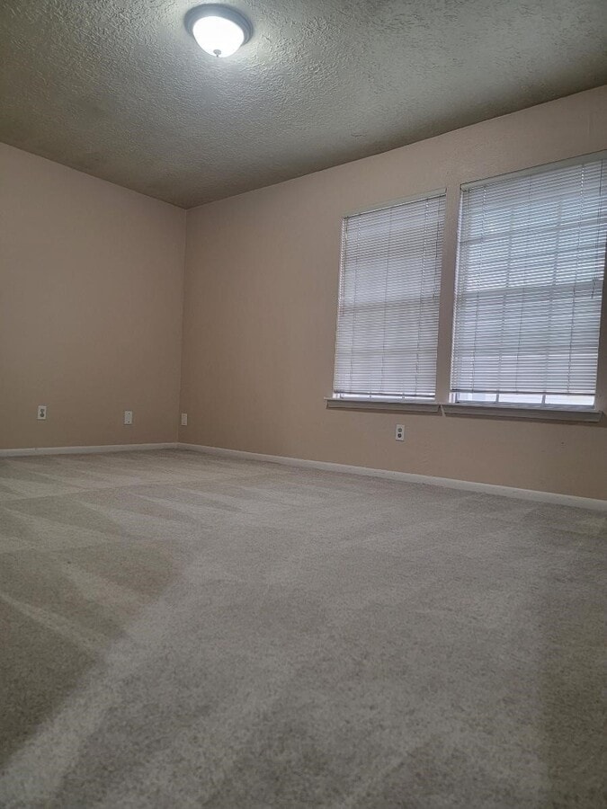 Photo - 13433 Castilian Dr Unidad 1