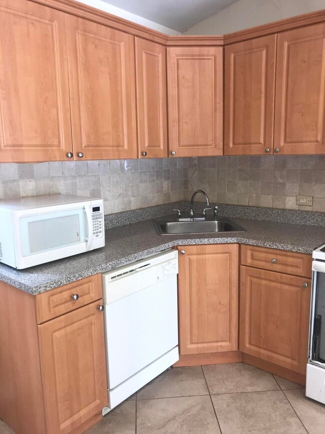 Photo - 845 NW 98th Ave
