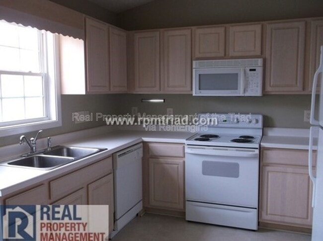 Photo - 5810 Battery Dr