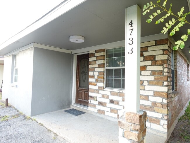 Building Photo - 4721 Denmark St