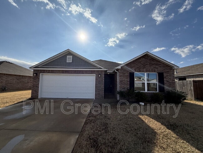 Photo - 8506 E 161st Pl S