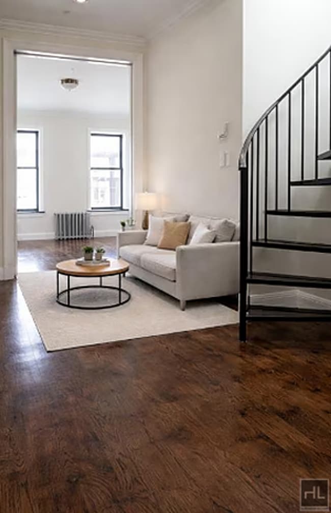 Photo - East 102nd Street Unidad 4D