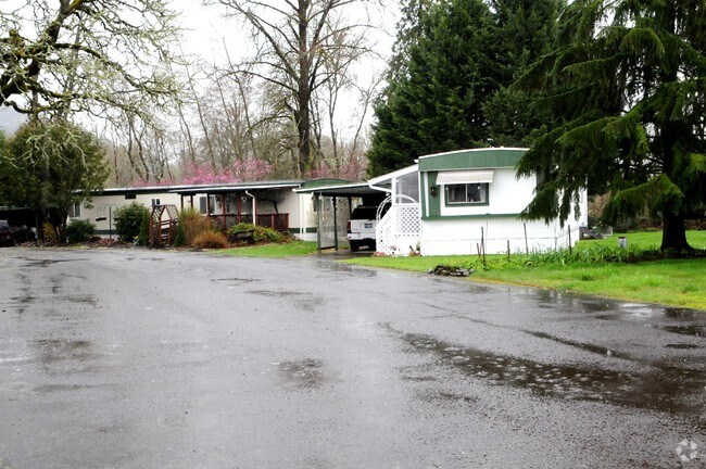 Photo - Thurston Oaks Mobile Home Park