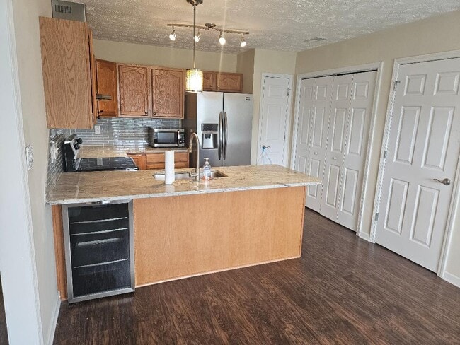 Photo - 3027 Tettenbury Dr