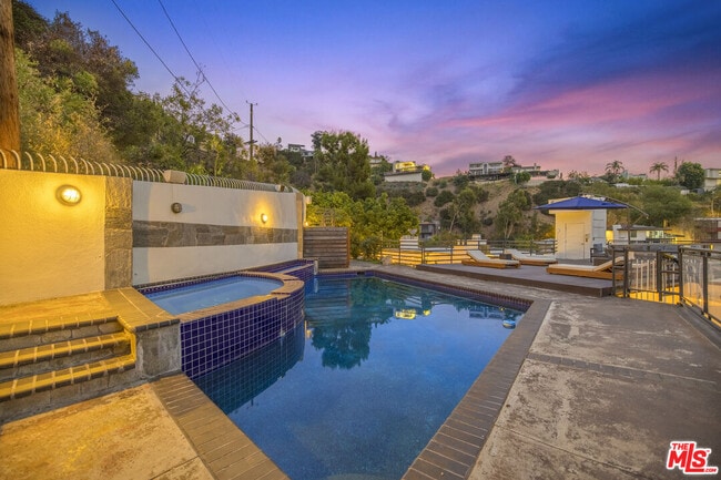 Photo - 8507 Franklin Ave