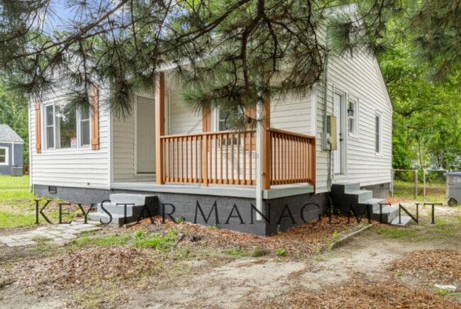 Photo - 429 Henry St