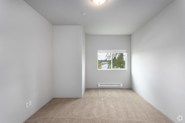 1BR, 1BA - 782SF