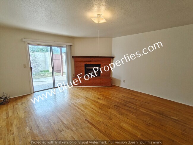 Photo - 1201 N Tracy Ave