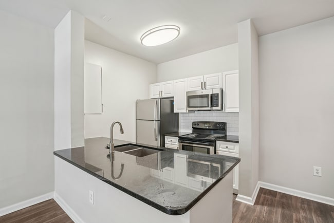 Building Photo - SYNC at Ten Oaks