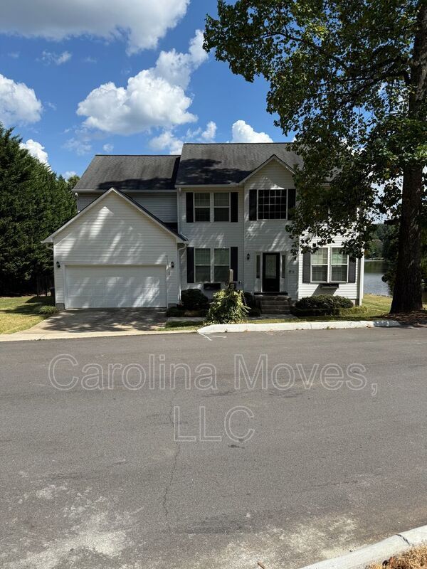 Building Photo - 2208 Howlong Ave Rental