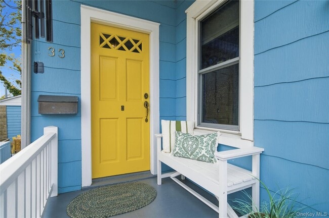 Photo - 33 Lydecker St