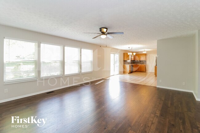 Photo - 2 Pebblestone Ct