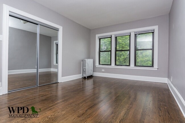Photo - 1311 W 82nd St Unit 1