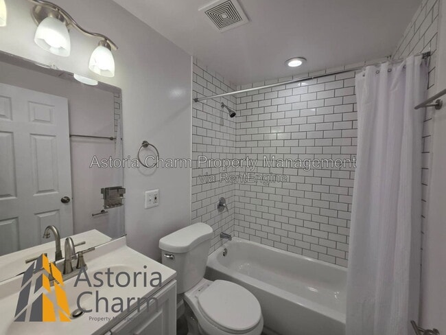 Photo - 905 N Patterson Park Ave
