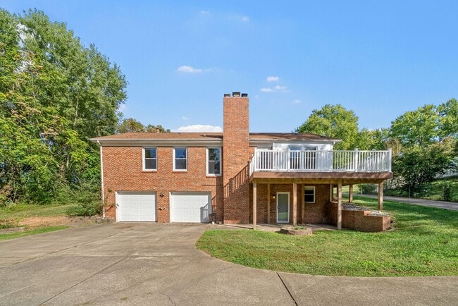 Photo - Nice all brick home- in the heart of Sango!