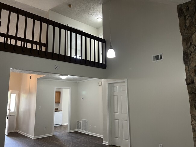 Photo - 5812 Trent Walk Dr