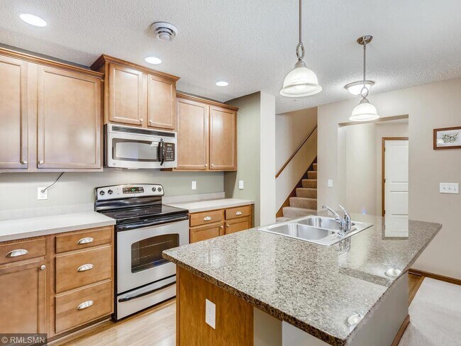 Photo - 3421 Maureen Lane