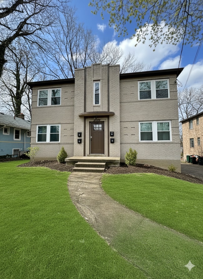 Building Photo - 1219 Franklin Ave Unit D