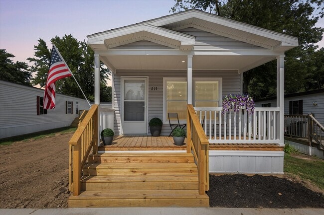 Building Photo - Woods Edge Rental