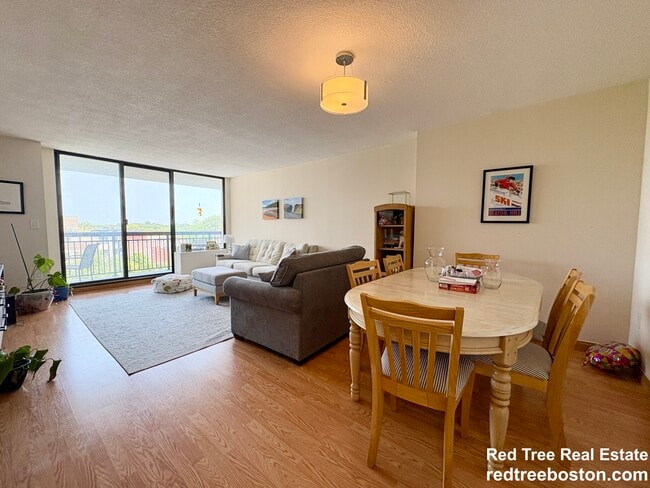 Photo - 60 Longwood Ave Unit U605 1-bed LongWood