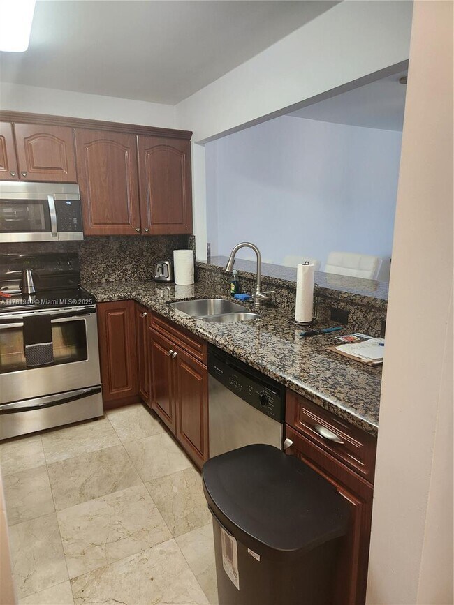 Photo - 3725 S Ocean Dr Unit 1623
