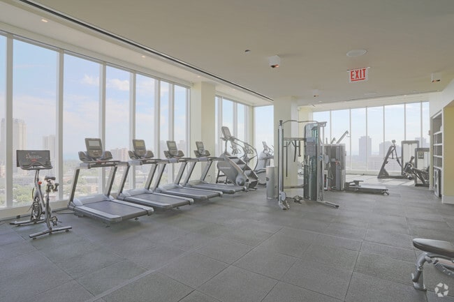Gimnasio - The Apartments at Lincoln Common